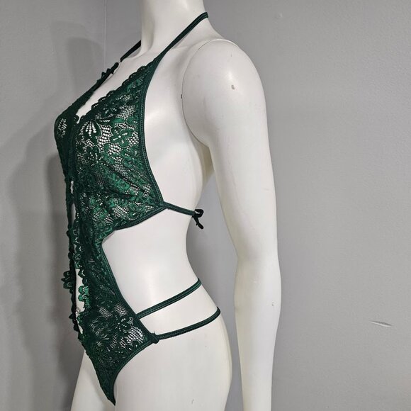 Heart Ring Linked Cut Out Backless Halter Teddy Bodysuit - Picture 3 of 4